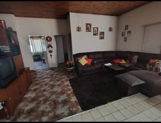 3 BEDROOM HOUSE FOR SALE IN KLIPPOORTJE